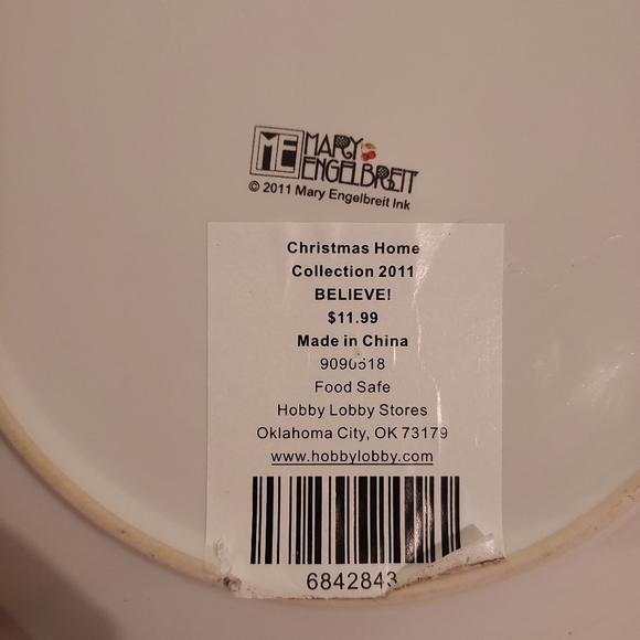 Lot of FOUR (4) Mary Engelbreit Santa Appetizer/Dessert Plates from Hobby Lobby - Picture 10 of 14